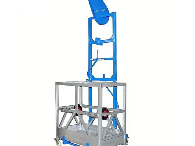 Tek kişilik askıya alınmış platformun düzenli bakımı esastır. Askıya alınan platformun güvenliğini ve güvenilirliğini sağlamak için, belirli bir döngüye göre bakım yapmamız gerekir. İlk olarak, her seferinde askıya alınan platformu kullanmadan önce, operatör ekipmanın, işletim sisteminin ve güvenlik cihazlarının görünümünün normal olup olmadığını doğrulamak için günlük denetimler yapmalıdır. İkincisi, her ay detaylı bir denetim yapılması önerilir, bu da